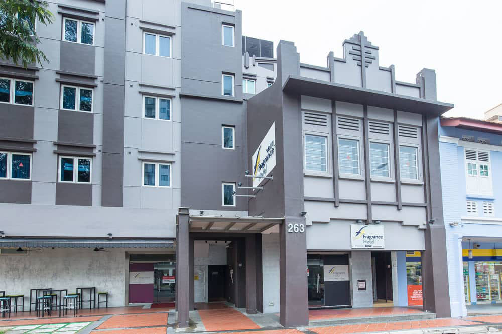 Fragrance Hotel - Rose